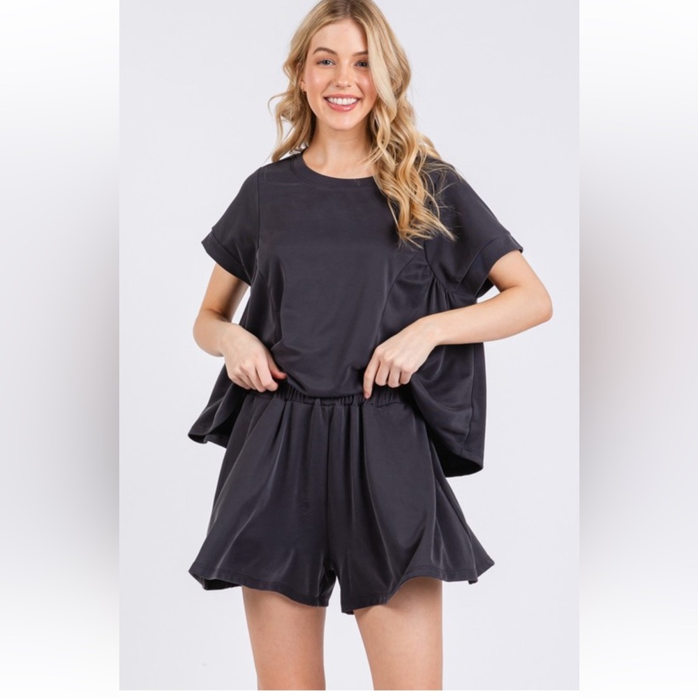 HYFVE Women's Charcoal/Black Shorts Set